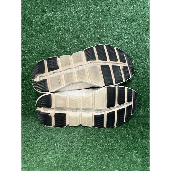 On Cloud X Shoes Women Size 8.5 White Running Shoes Sneakers Lightweight Comfort - Picture 8 of 11